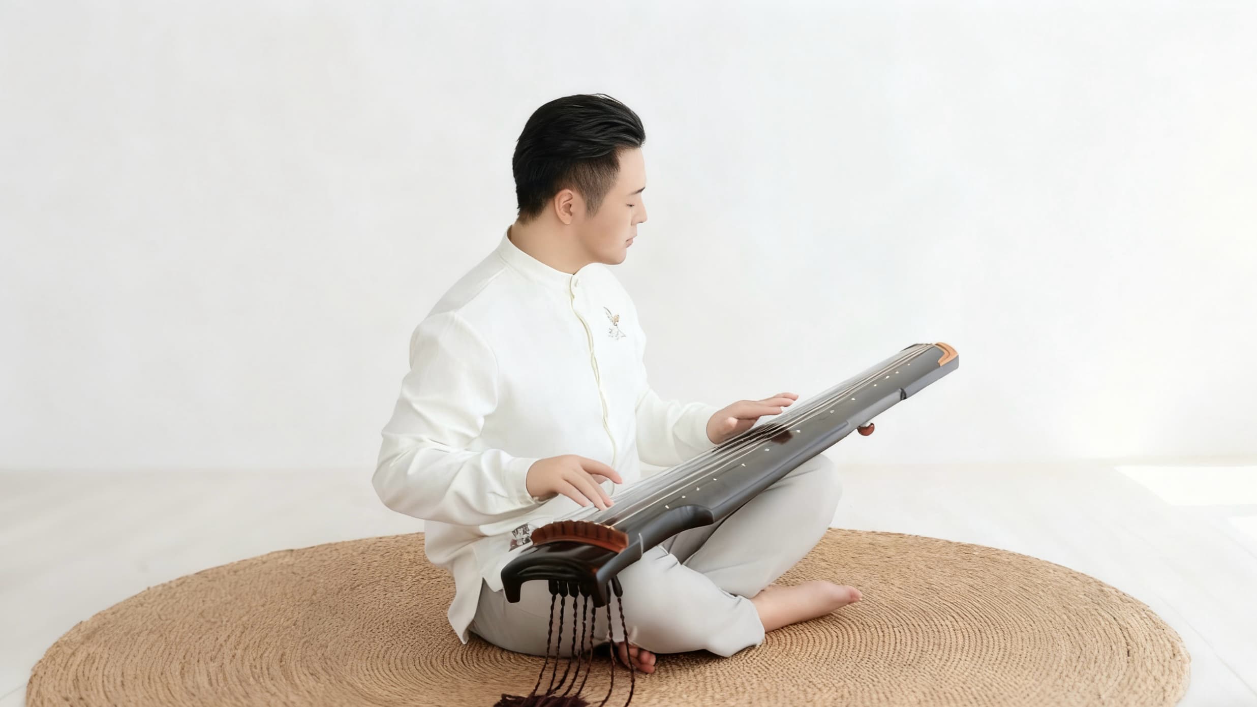 The Elegant Voice of China: A Zero-Beginner’s Introduction to the Guqin